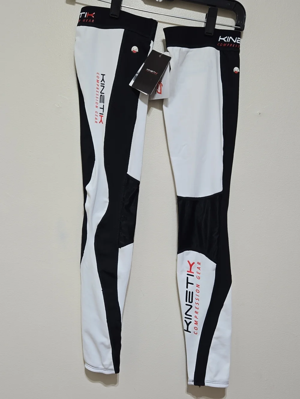 Kinetik White & Black Legwarmer Compression Gear Performance Leggings